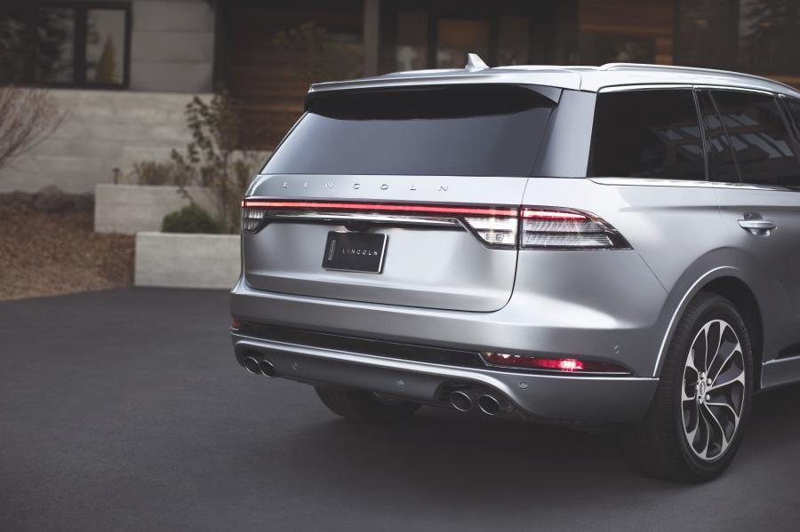 Детали экстерьера Lincoln Aviator Grand Touring 2019 года  (фото 4 из 67)
